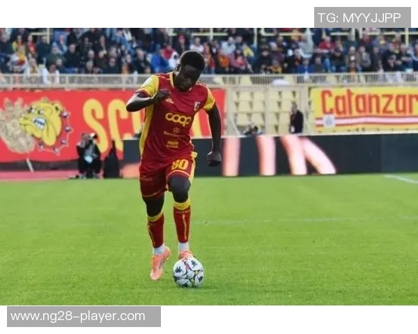 国王杯激战巴萨小胜波尔图红牌争议引发全场热议